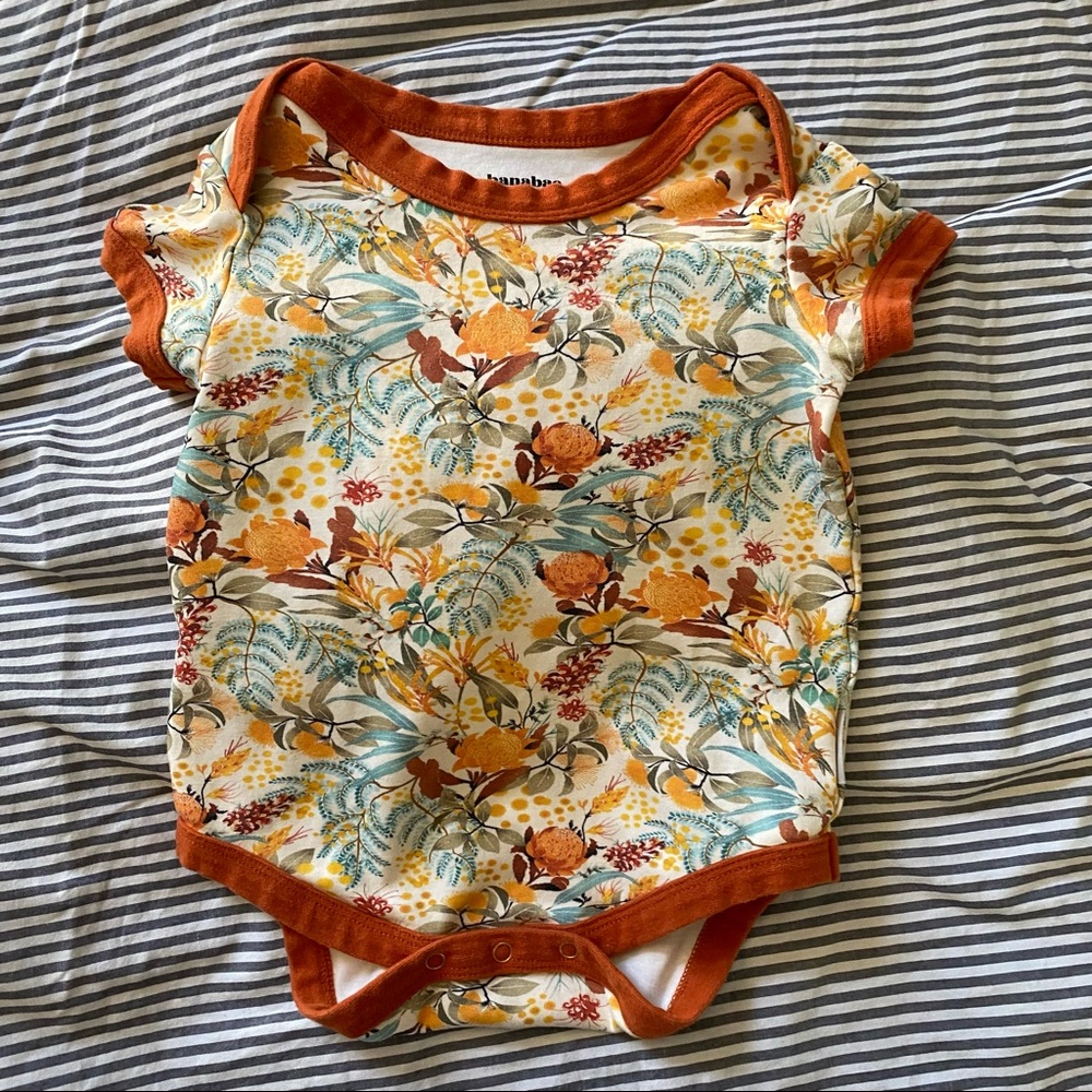 BANABAE wattle wander onesie size 2